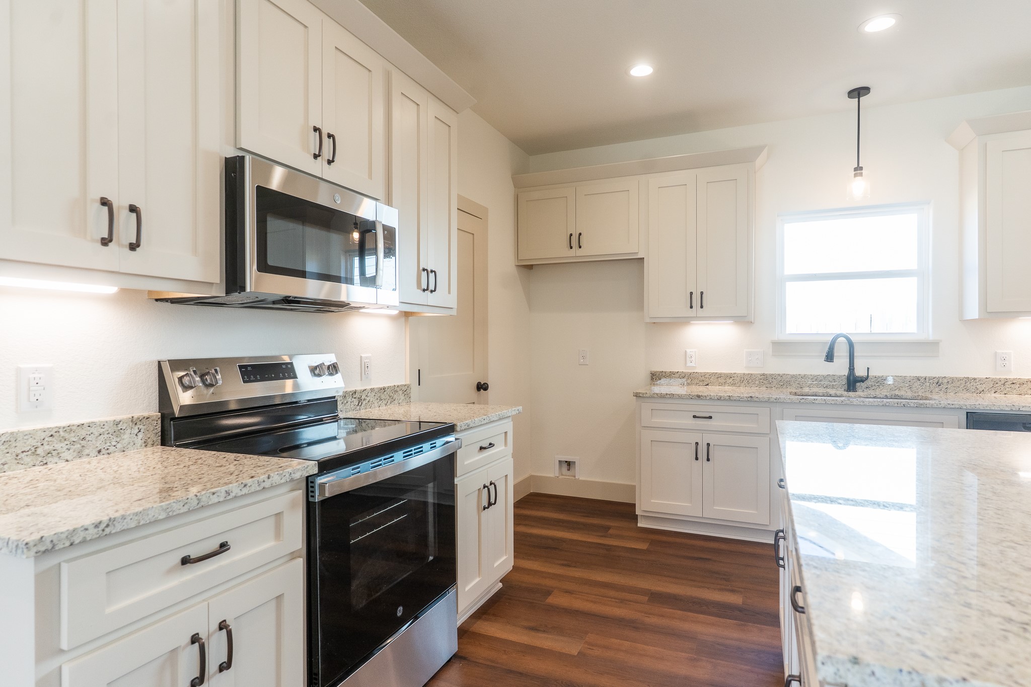 315 String Prairie Way Smithville, TX 78957 - Photo 7 of 20