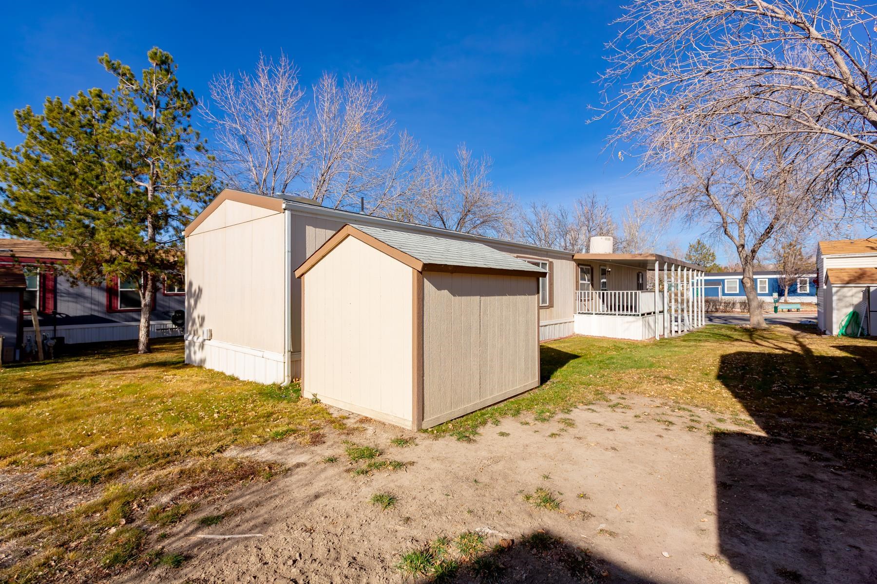 435 32 Road, Unit 521 Clifton, CO 81520 - Photo 4 of 26 a view of a house with snow on the background