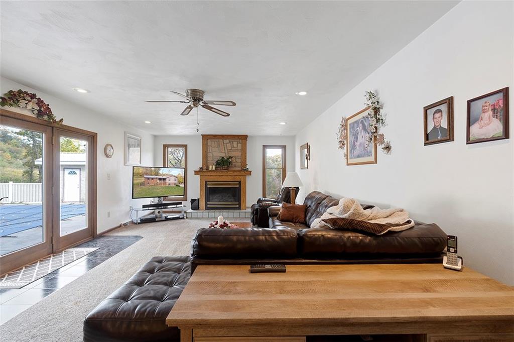 686 Marco Road Apollo, PA 15613 - Photo 3 of 17 Gallery Image 3