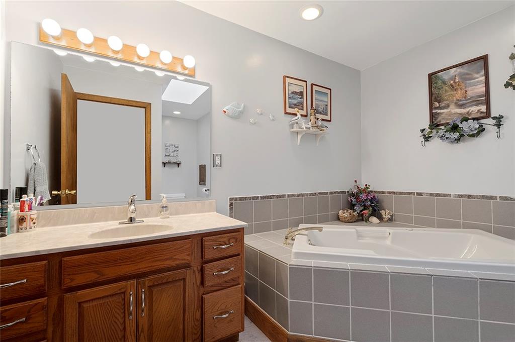 686 Marco Road Apollo, PA 15613 - Photo 8 of 17 Gallery Image 8