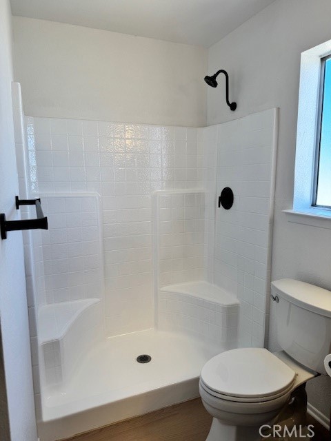 36749 Esaw Road Lucerne Valley, CA 92356 - Photo 13 of 22 a white toilet sitting next to a bath tub
