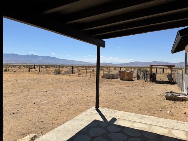 36749 Esaw Road Lucerne Valley, CA 92356 - Photo 16 of 22 a view of a balcony