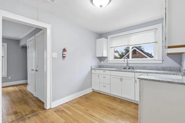 $1,100 | 1838 Markese Avenue, Unit 2, Lincoln Park, MI 48146