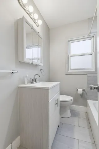 $1,100 | 1838 Markese Avenue, Unit 2, Lincoln Park, MI 48146