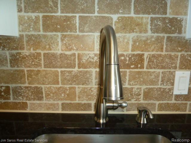 774 Neff Road Grosse Pointe, MI 48230 - Photo 15 of 26