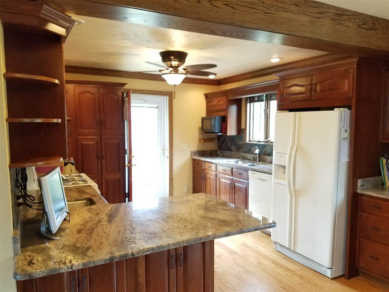 64921 Miami Road Bremen, IN 46506 - Photo 6 of 35