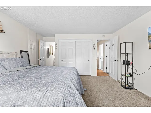 $389,000 | 317 Highland Drive, Medford, OR 97504