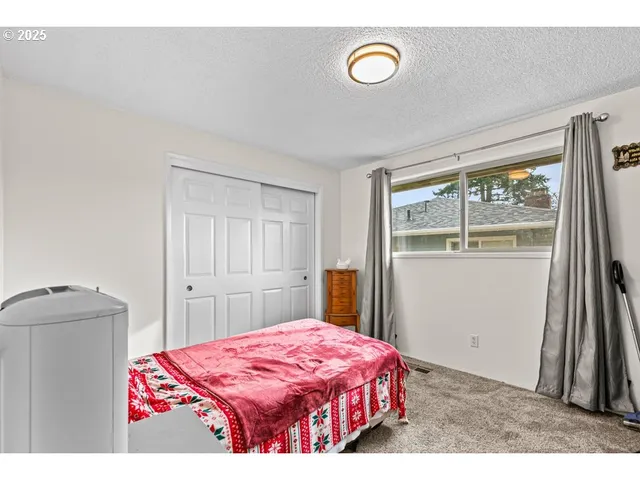 $389,000 | 317 Highland Drive, Medford, OR 97504