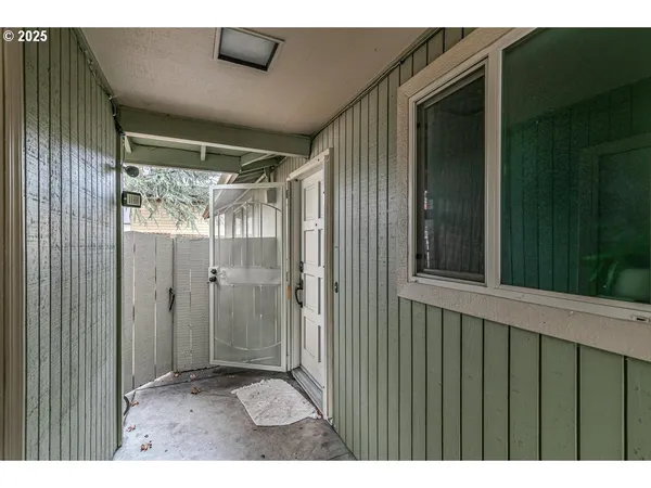 $374,000 | 317 Highland Drive, Medford, OR 97504