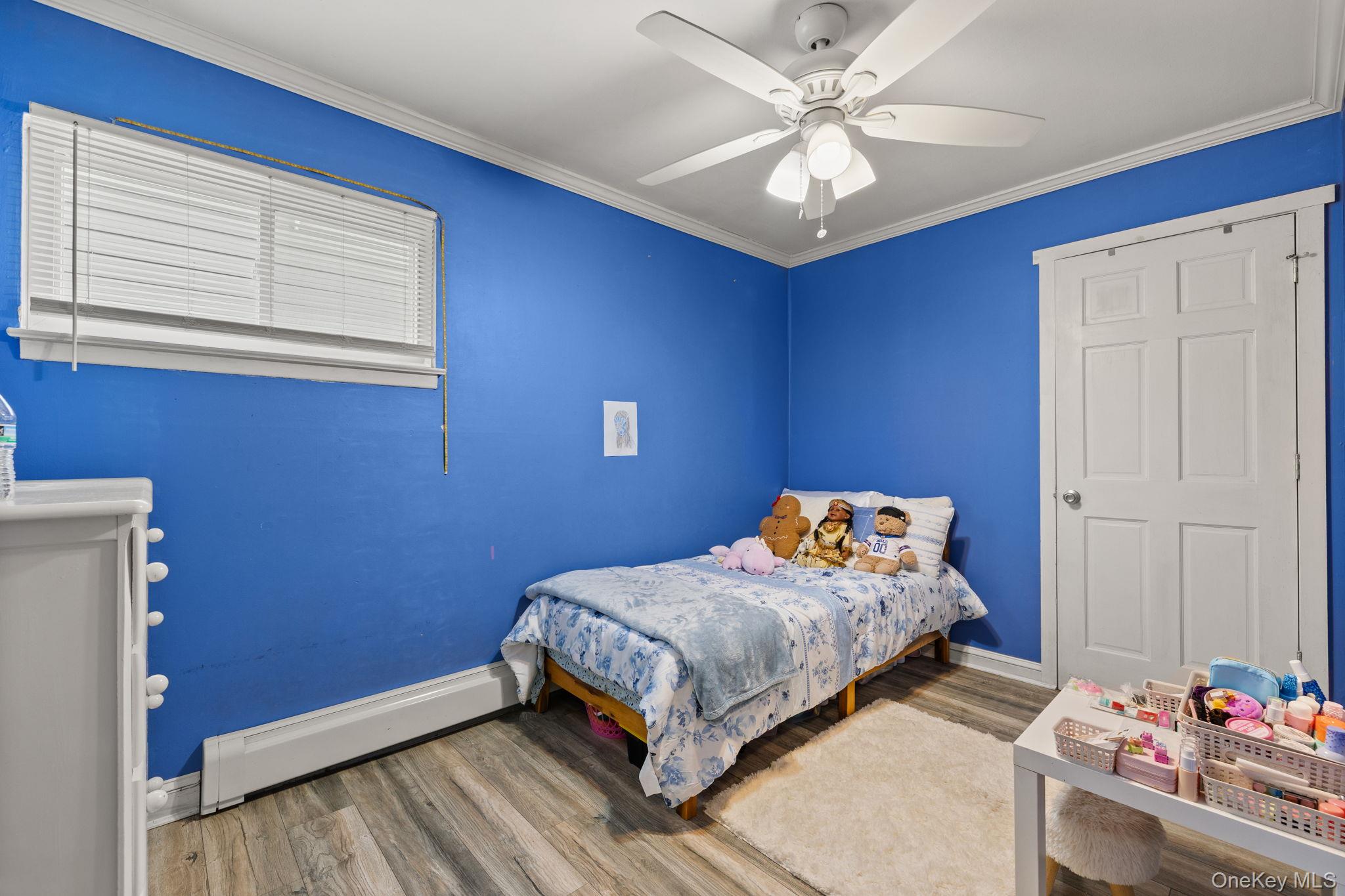 2383 Riverside Drive Wantagh, NY 11793 - Photo 15 of 30