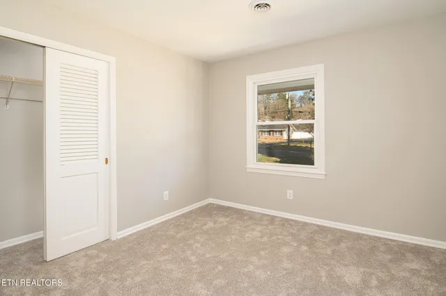 $399,900 | 107 Nebraska Avenue, Oak Ridge, TN 37830