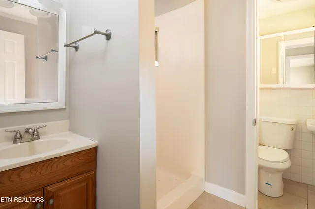 $399,900 | 107 Nebraska Avenue, Oak Ridge, TN 37830