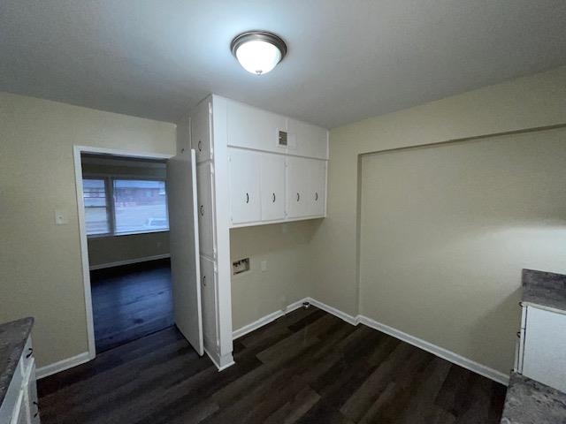 3284 Parham Street Memphis, TN 38127 - Photo 7 of 17 a view of an empty room and wooden floor