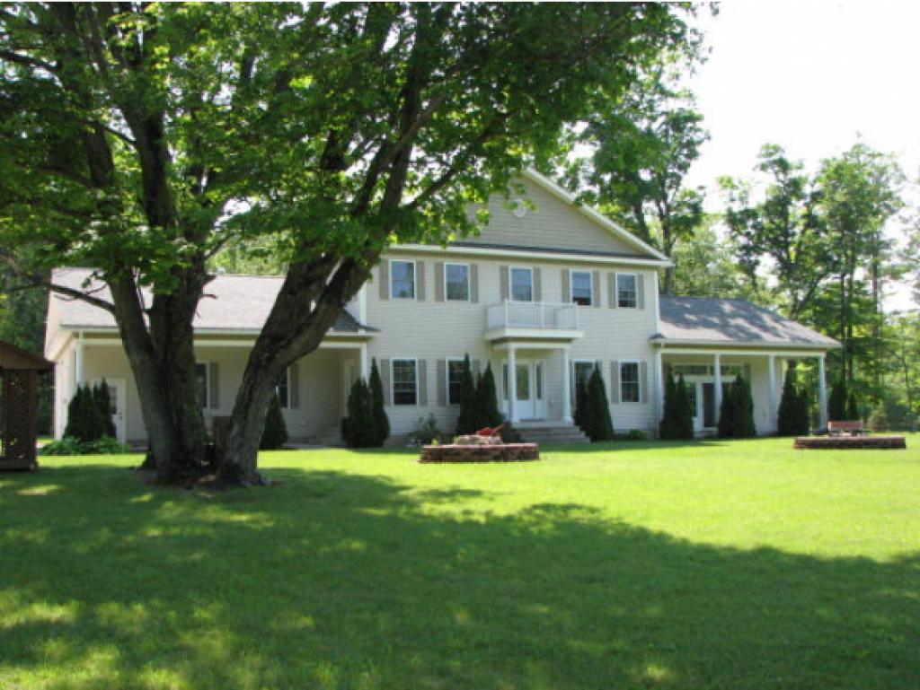 17-19 Maple Grove Estates Swanton, VT 05488 - Photo 5 of 34