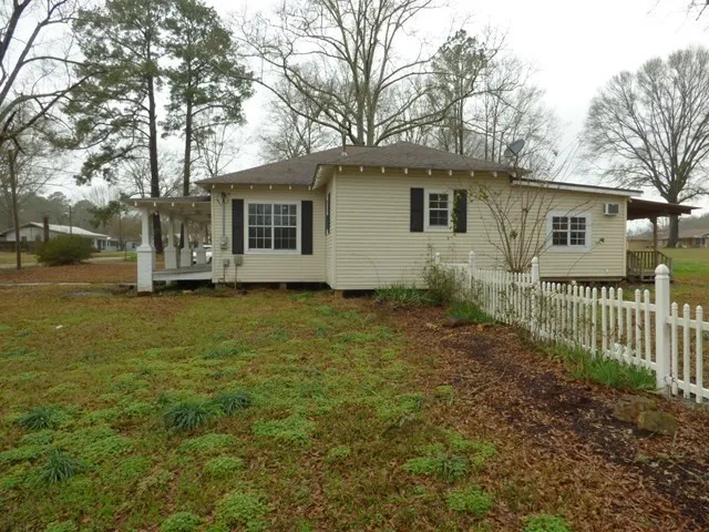 $71,500 | 283 Monroe Road, Meadville, MS 39653