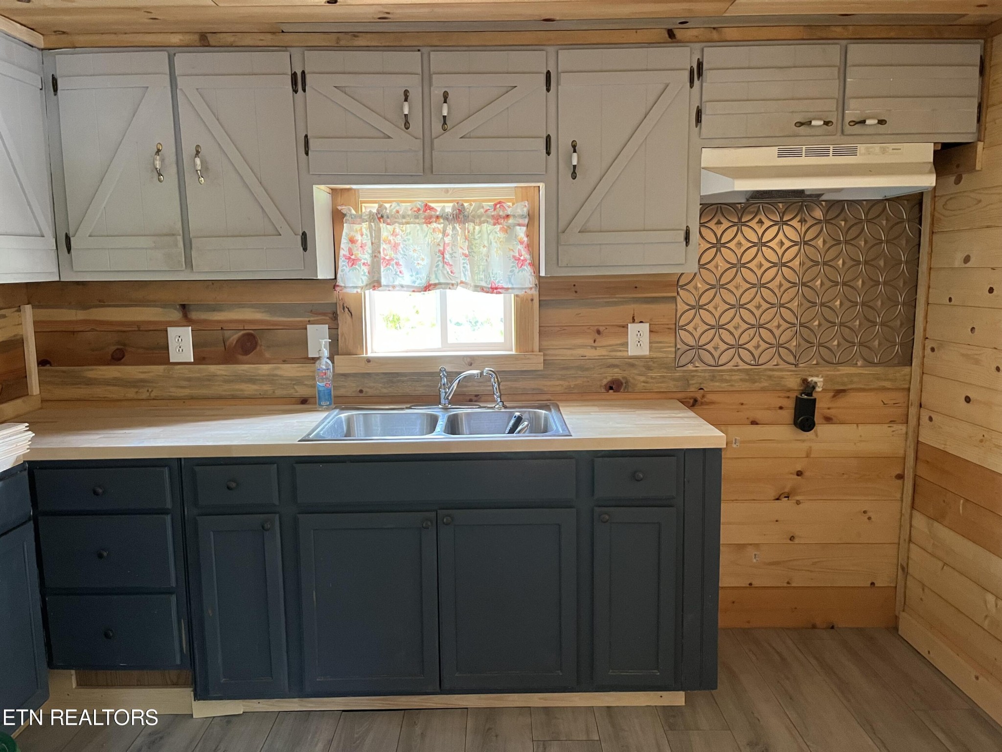 608 Lowes Gap Road Spring City, TN 37381 - Photo 9 of 11 Gallery Image 9