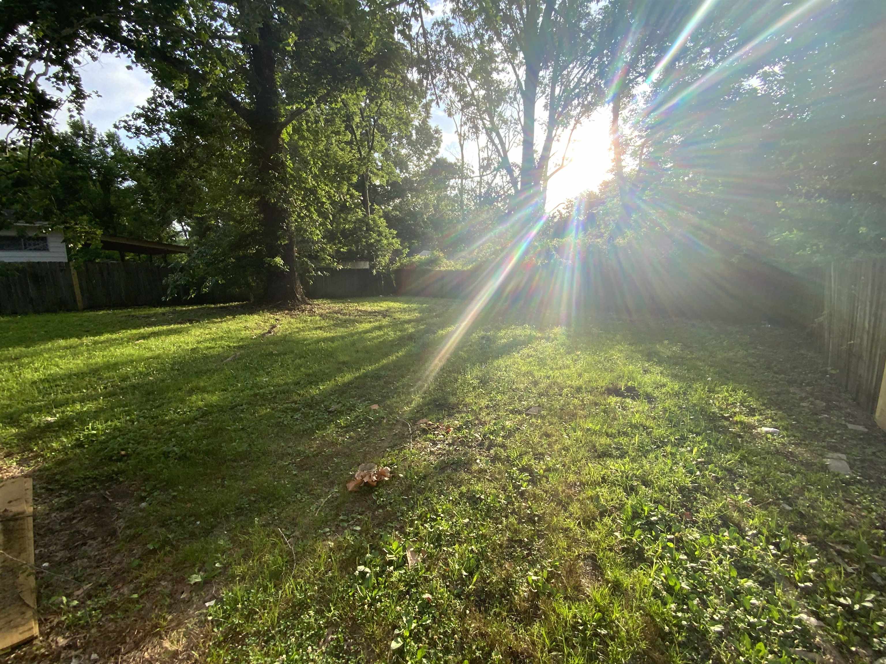 3560 Steele Street Memphis, TN 38127 - Photo 2 of 19 a view of outdoor space