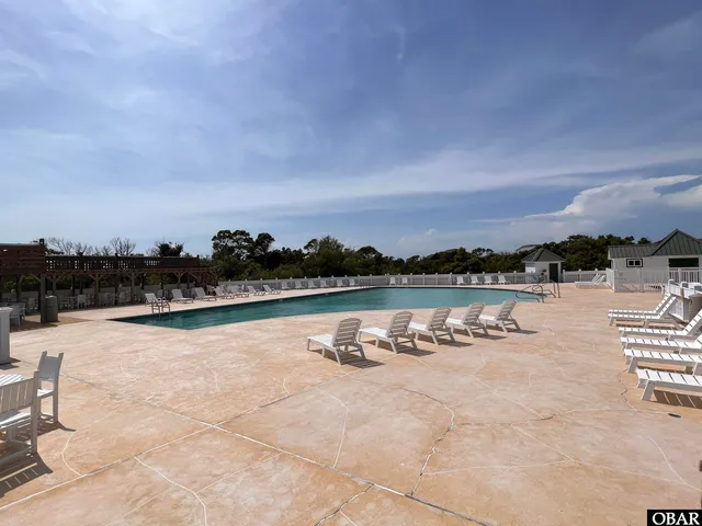 $525,000 | 40250 Dolphin Lane, Avon, NC 27915