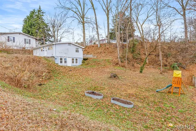 $164,000 | 399 North 4th Street, Ste. Genevieve, MO 63670