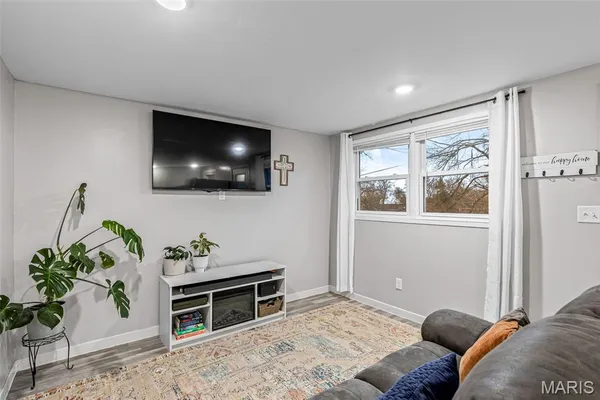 $149,000 | 399 North 4th Street, Ste. Genevieve, MO 63670