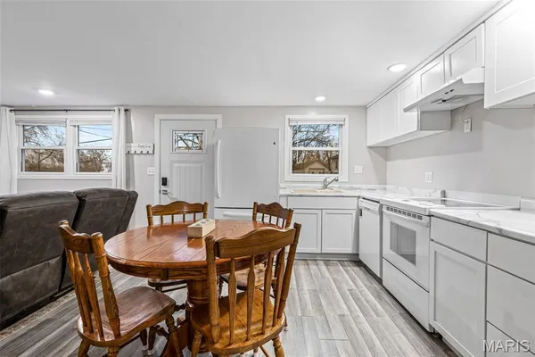 $149,000 | 399 North 4th Street, Ste. Genevieve, MO 63670