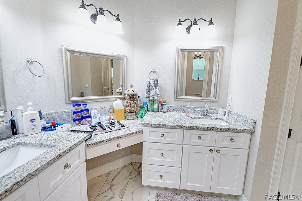 10584 Southwest 53rd Circle Ocala, FL 34471 - Photo 23 of 38