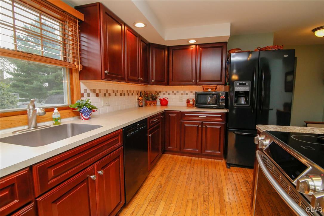 4060 Jacksonville Road Bethlehem, PA 18017 - Photo 21 of 47 Gallery Image 21