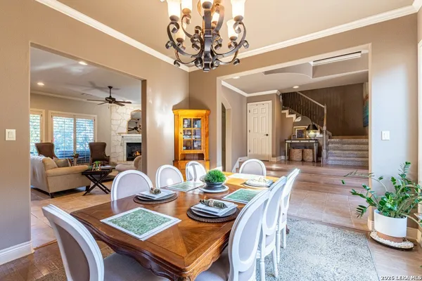 $1,249,000 | 915 Campanile, San Antonio, TX 78258