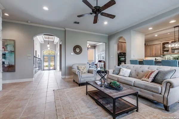 $1,249,000 | 915 Campanile, San Antonio, TX 78258