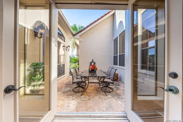$1,249,000 | 915 Campanile, San Antonio, TX 78258