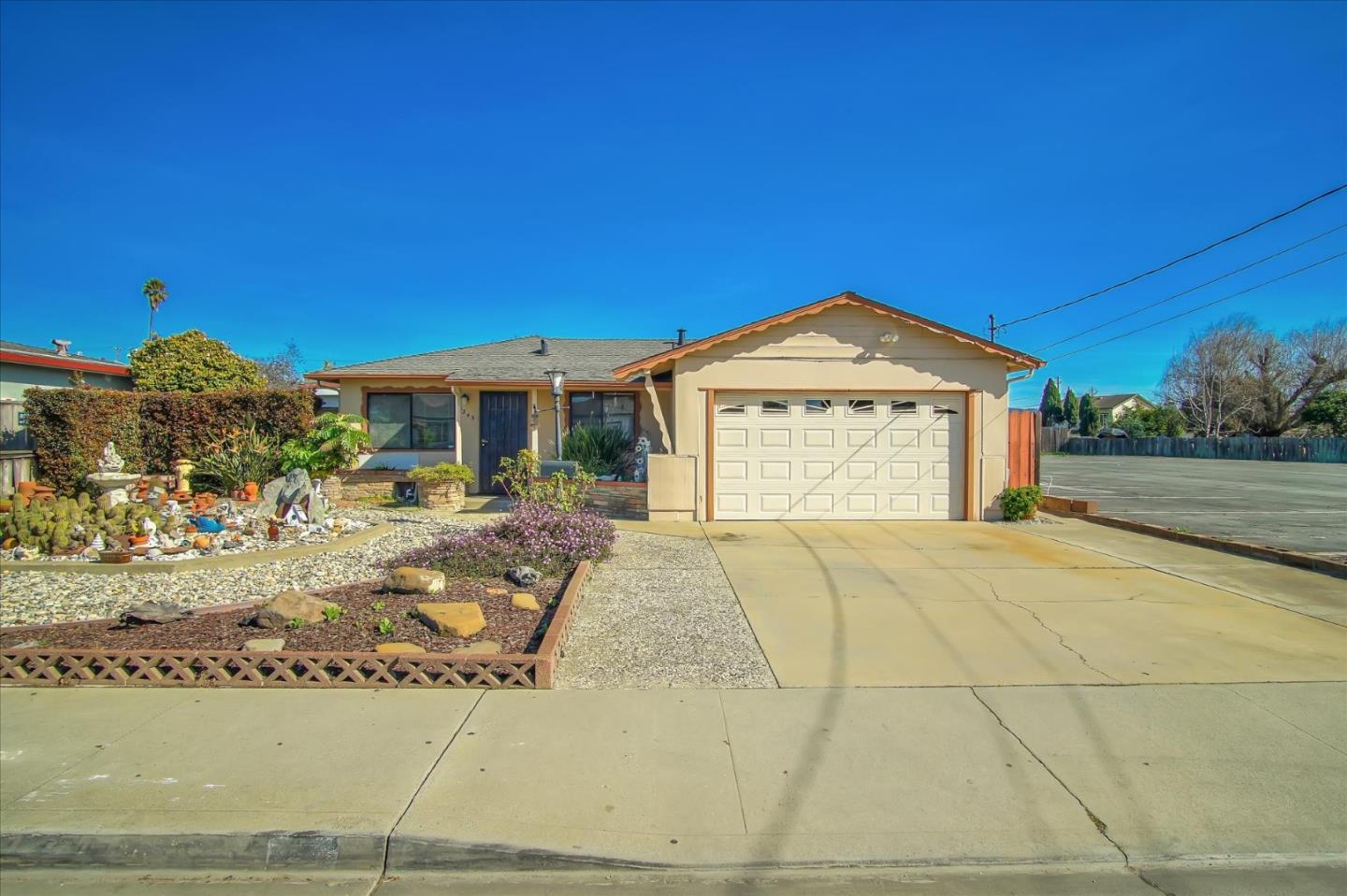 343 Arthur Road Watsonville, CA 95076 - Photo 1 of 36 Gallery Image 1