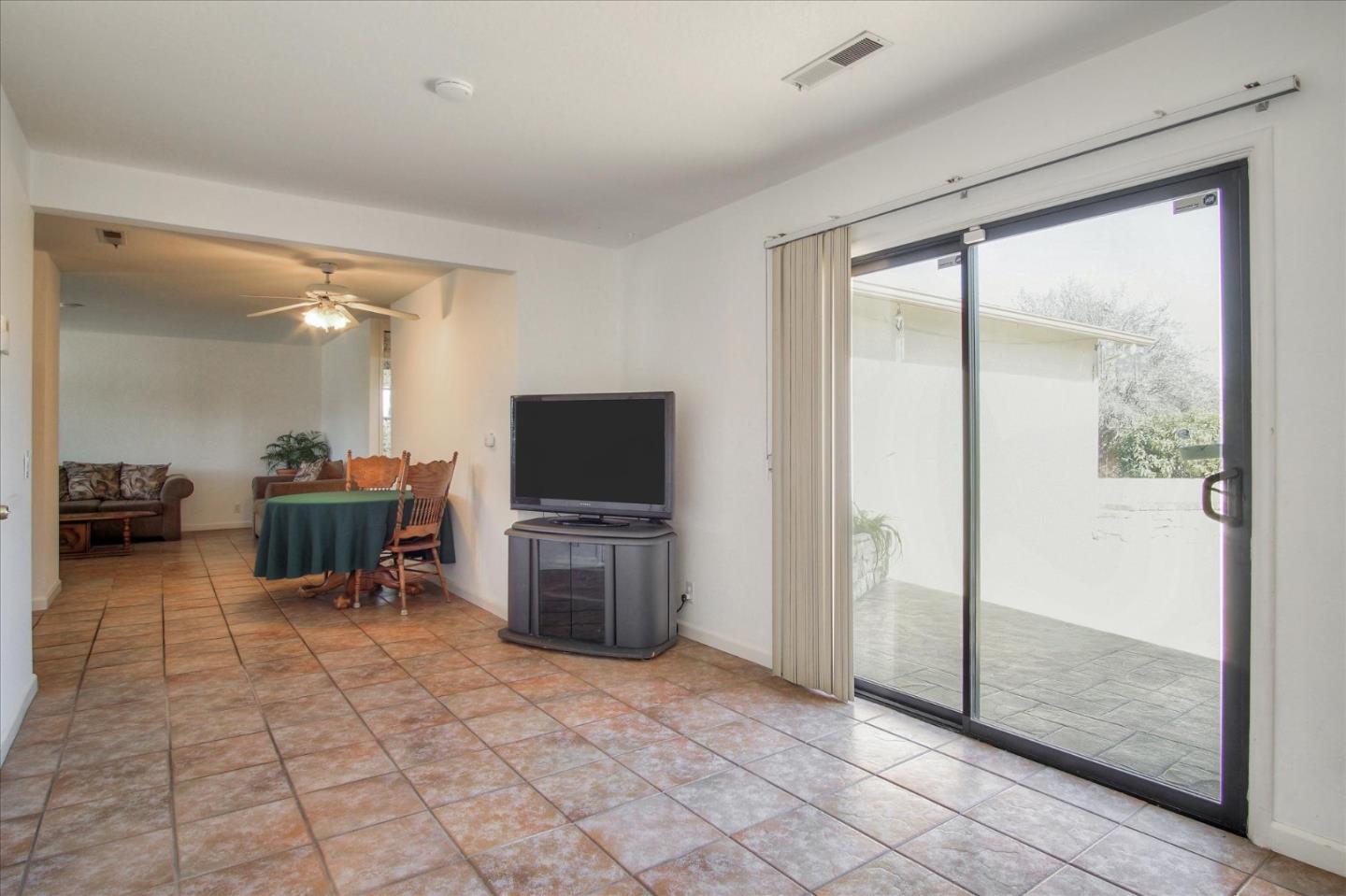 343 Arthur Road Watsonville, CA 95076 - Photo 17 of 36 Gallery Image 17