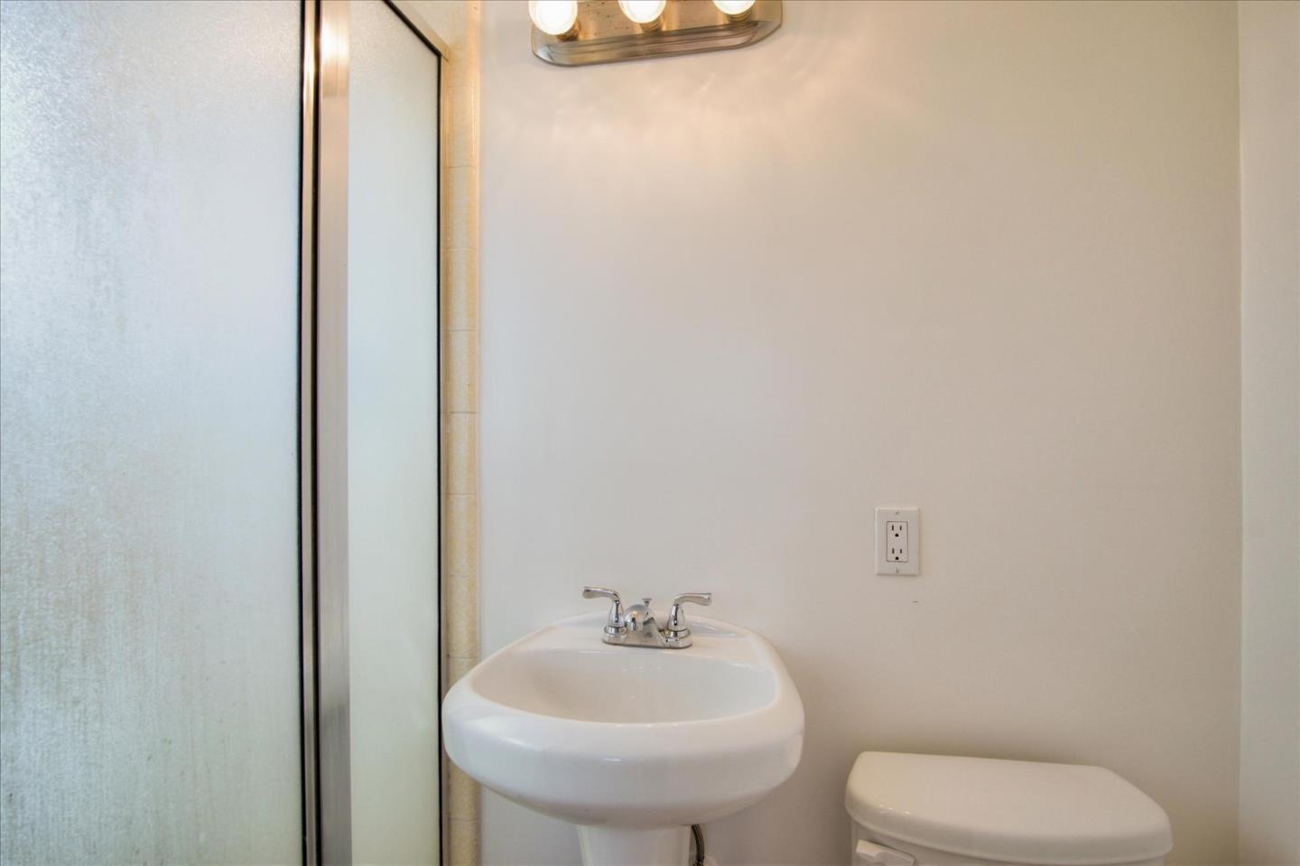 343 Arthur Road Watsonville, CA 95076 - Photo 29 of 36 Gallery Image 29