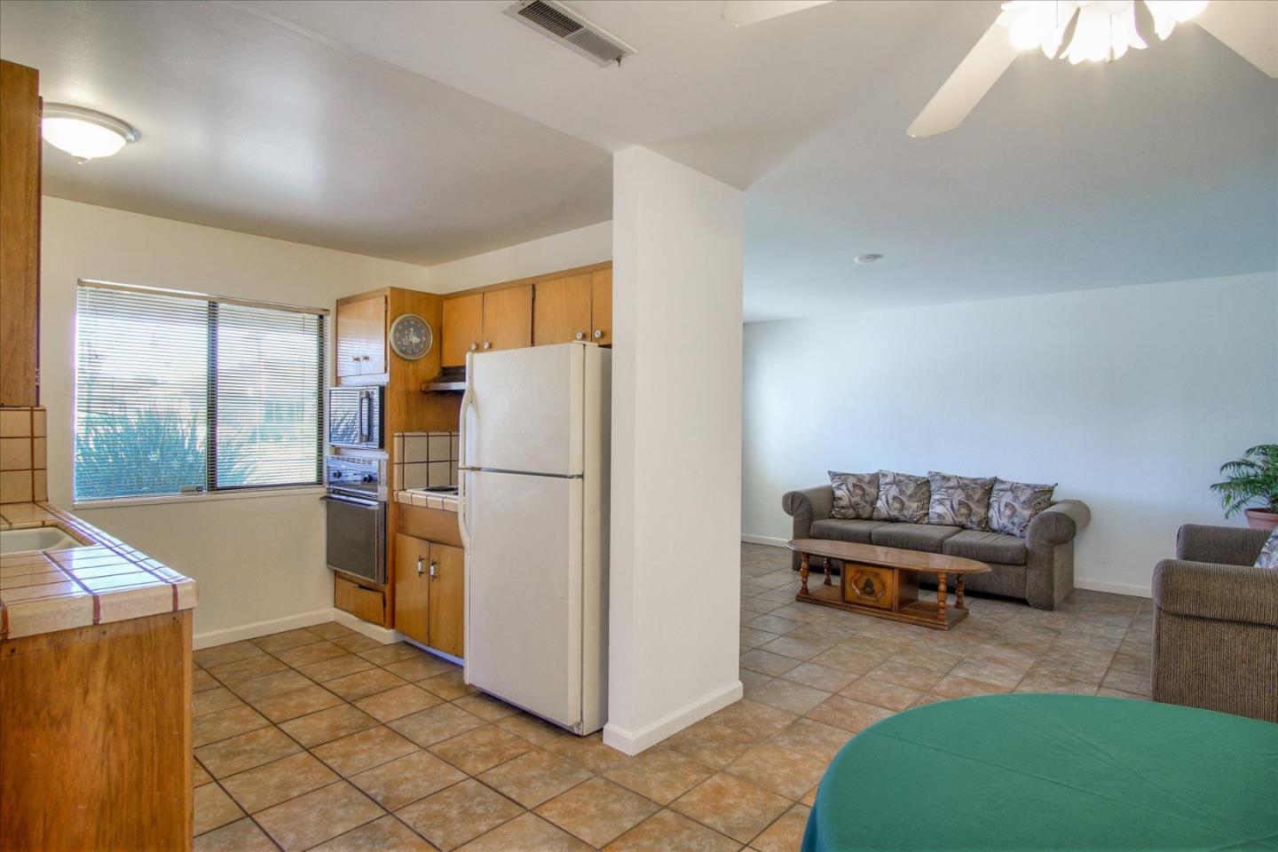 343 Arthur Road Watsonville, CA 95076 - Photo 10 of 36 Gallery Image 10