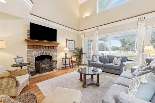 $1,385,000 | 55 Colleton River Drive, Bluffton, SC 29910