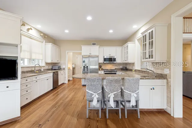 $1,385,000 | 55 Colleton River Drive, Bluffton, SC 29910