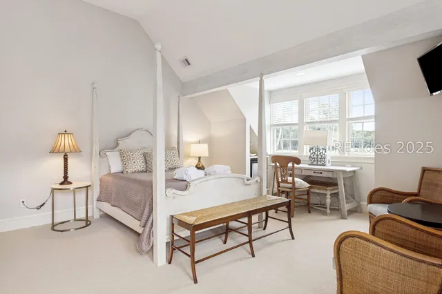 $1,385,000 | 55 Colleton River Drive, Bluffton, SC 29910