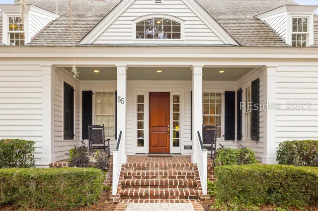 $1,385,000 | 55 Colleton River Drive, Bluffton, SC 29910