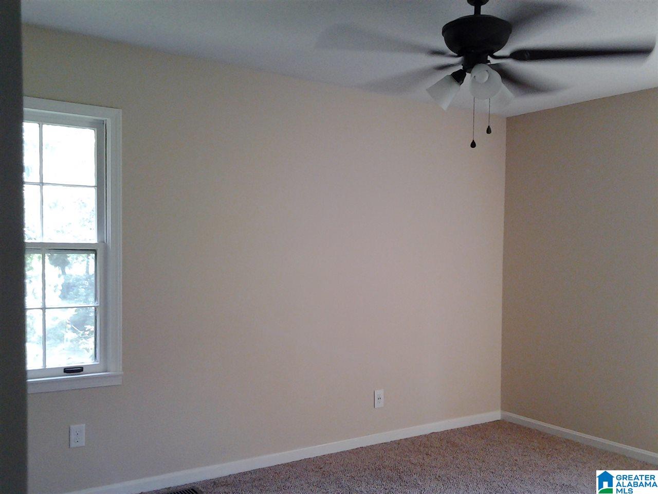 401 26th Avenue Northeast Center Point, AL 35215 - Photo 11 of 30