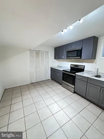 $1,950 | 9326 Wellington Street, Lanham, MD 20706