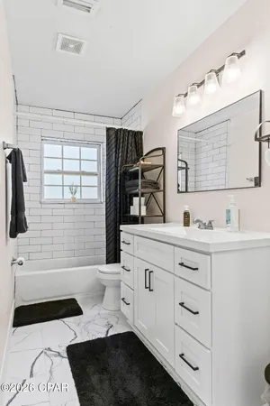 $1,800 | 808 Forestdale Avenue, Panama City, FL 32401