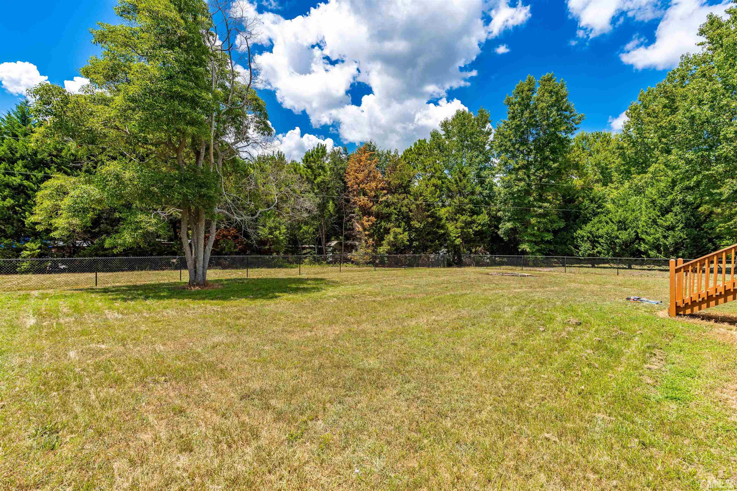 7200 Sunset View Court Willow Spring, NC 27592 - Photo 23 of 25 Gallery Image 23