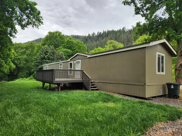 $294,000 | 135 Marion Street, Peck, ID 83545