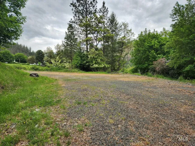 $294,000 | 135 Marion Street, Peck, ID 83545