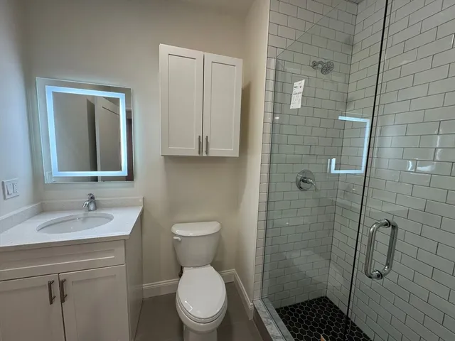 $3,900 | 8 Avon Street, Unit 402, Revere, MA 02151