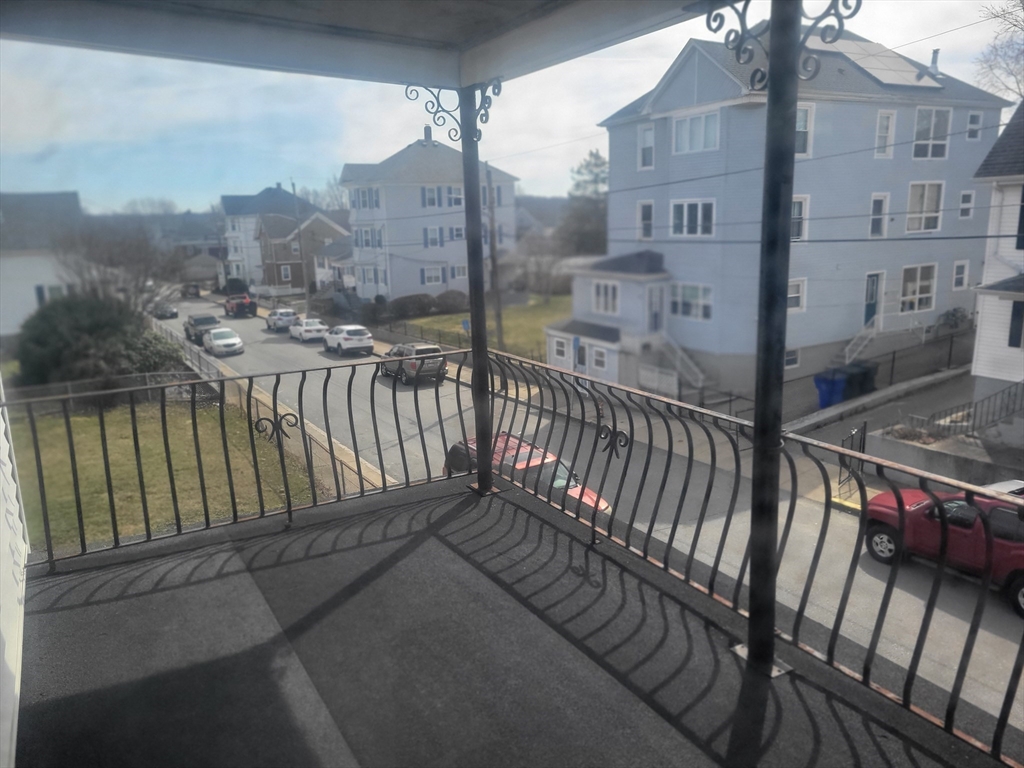 528 Lawton Street Fall River, MA 02721 - Photo 7 of 22