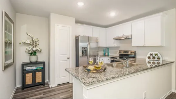 a picture of a bench