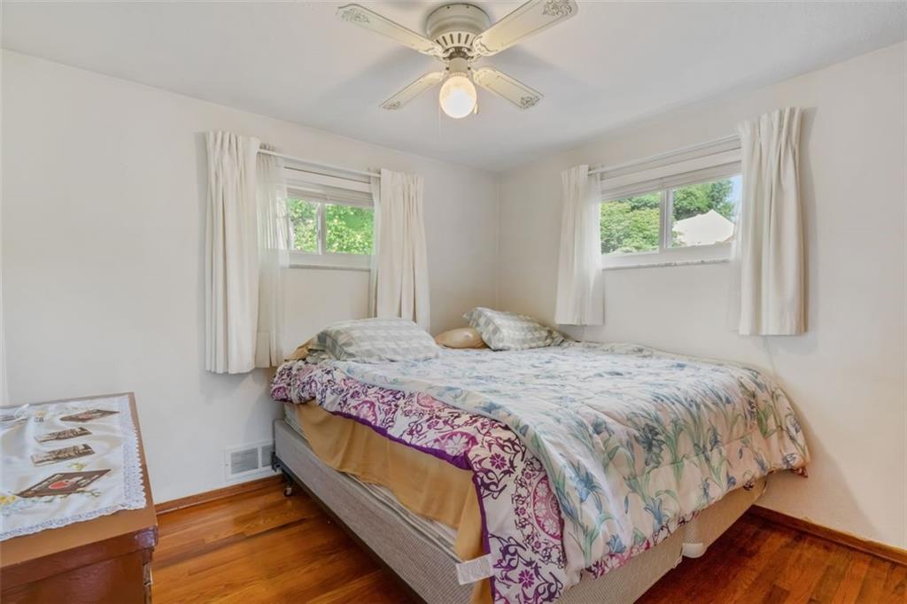 100 Longvue Drive Pittsburgh, PA 15237 - Photo 13 of 25 a bedroom with a bed and a window