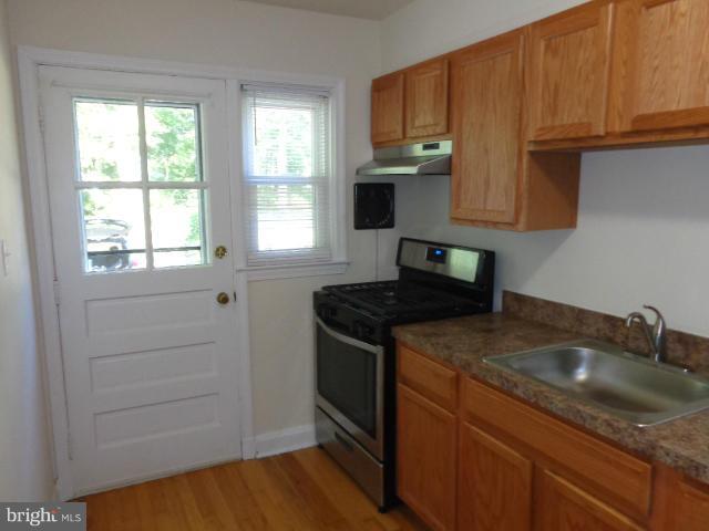 1826 Trenleigh Road Baltimore, MD 21234 - Photo 13 of 29 Kitchen