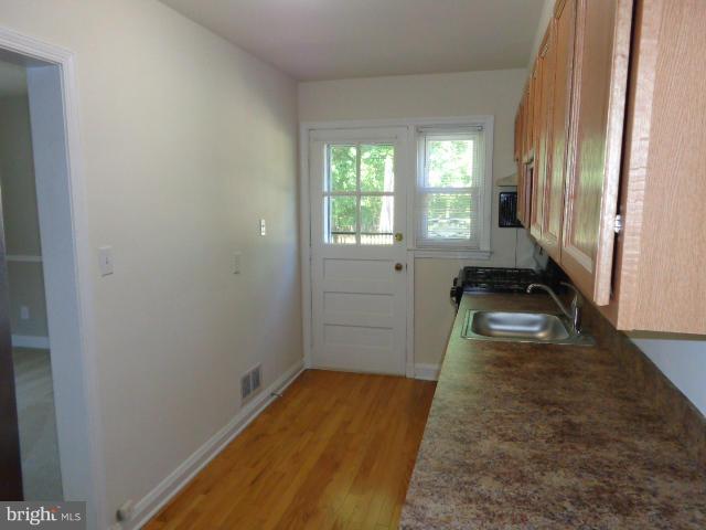 1826 Trenleigh Road Baltimore, MD 21234 - Photo 14 of 29 Kitchen